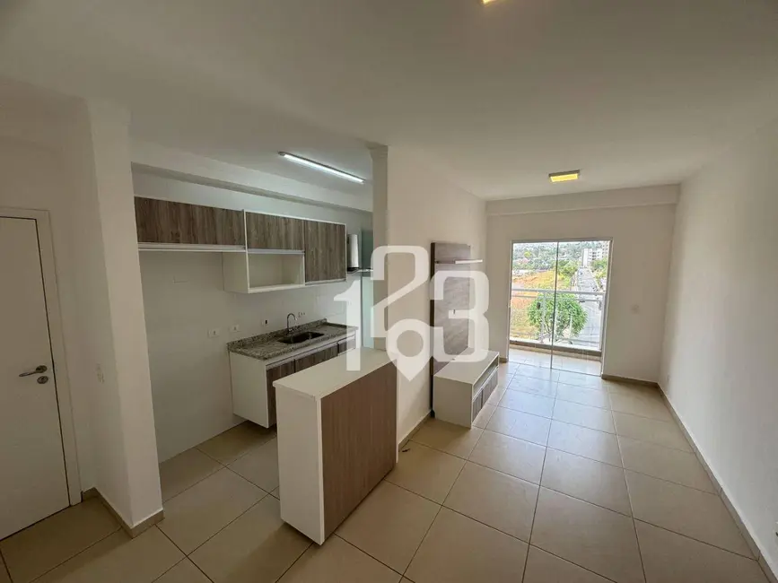 Foto 2 de Apartamento com 2 quartos para alugar, 68m2 em Braganca Paulista - SP
