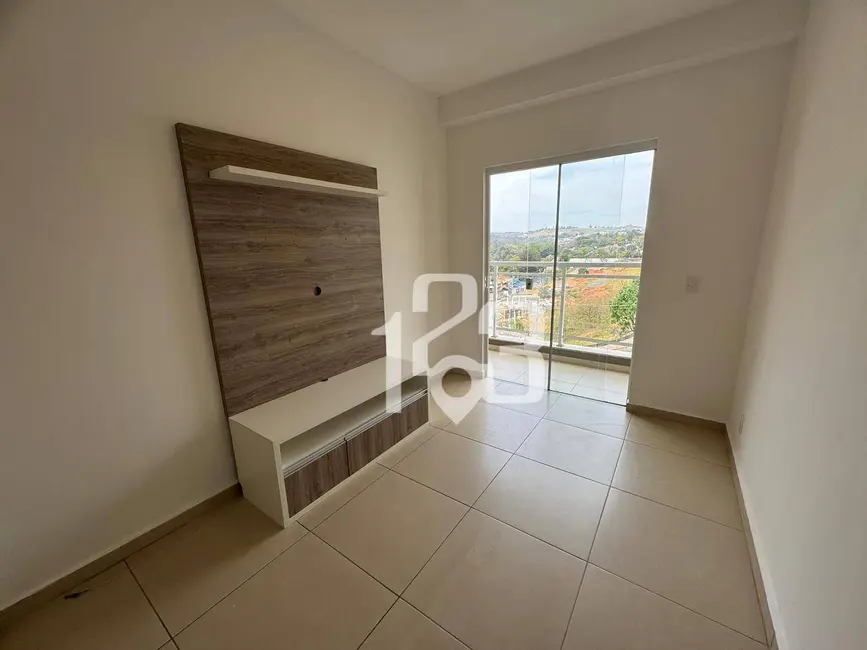 Foto 3 de Apartamento com 2 quartos para alugar, 68m2 em Braganca Paulista - SP