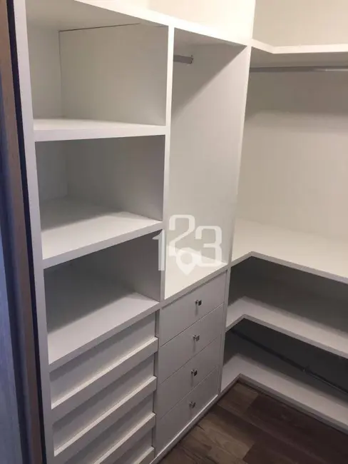 Foto 8 de Casa de Condomínio com 3 quartos para alugar, 300m2 em Braganca Paulista - SP