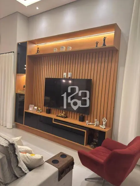 Foto 5 de Casa de Condomínio com 3 quartos à venda e para alugar, 318m2 em Braganca Paulista - SP