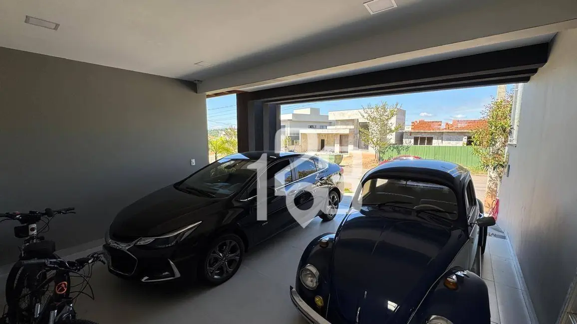 Foto 3 de Casa de Condomínio com 3 quartos à venda e para alugar, 318m2 em Braganca Paulista - SP