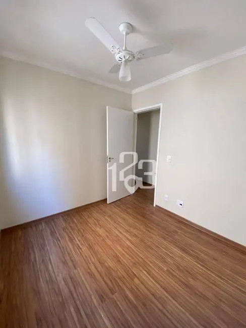 Apartamento com 2 quartos para alugar, 50m2 em Residencial das Ilhas, Braganca Paulista - SP - imagem 4 Foto 4 de Apartamento com 2 quartos para alugar, 50m2 em Residencial das Ilhas, Braganca Paulista - SP