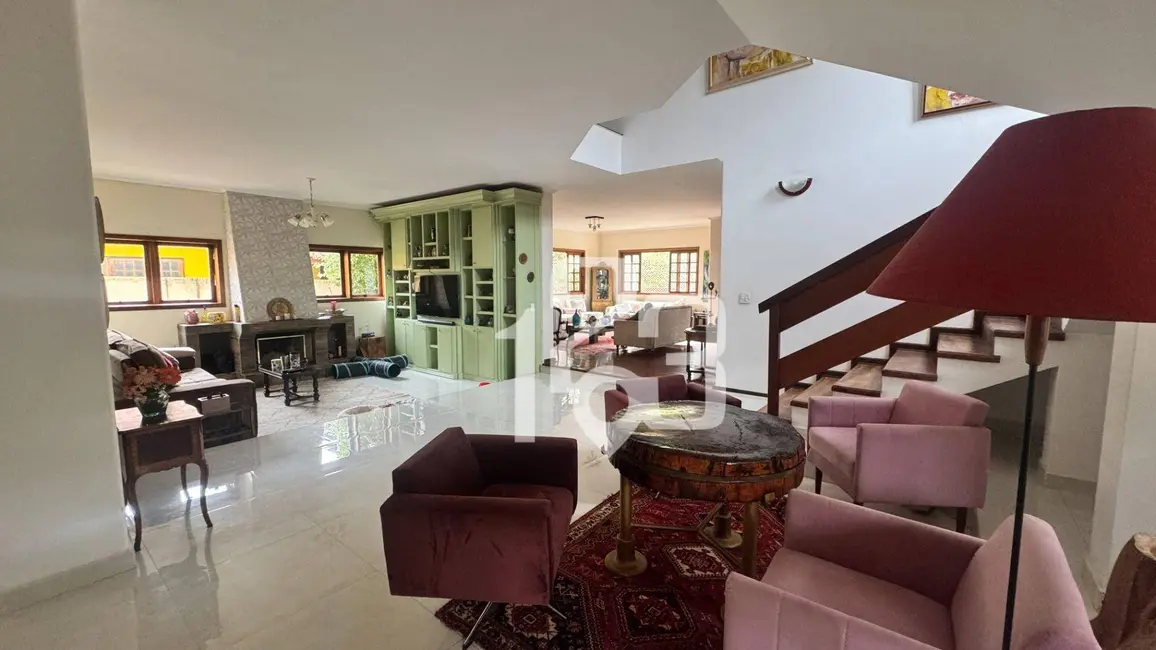 Foto 1 de Casa de Condomínio com 5 quartos à venda, 1500m2 em Lagos de Santa Helena, Braganca Paulista - SP