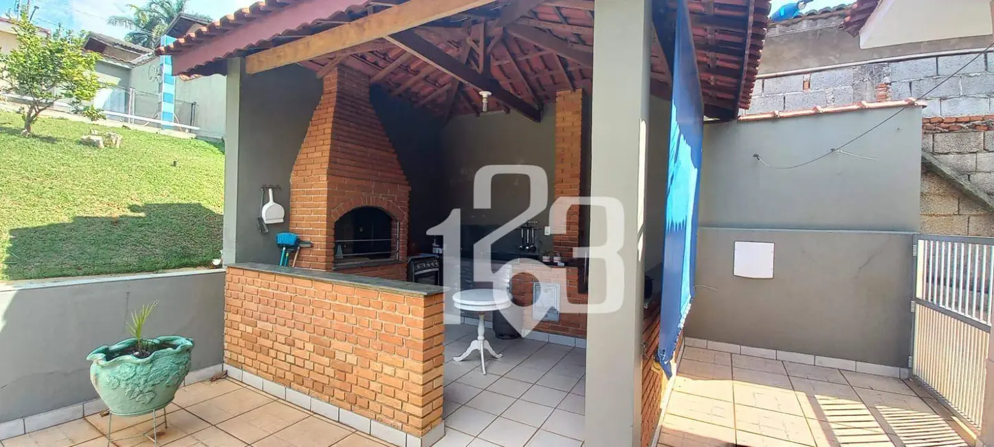 Foto 9 de Casa de Condomínio com 3 quartos à venda, 1168m2 em Lagos de Santa Helena, Braganca Paulista - SP