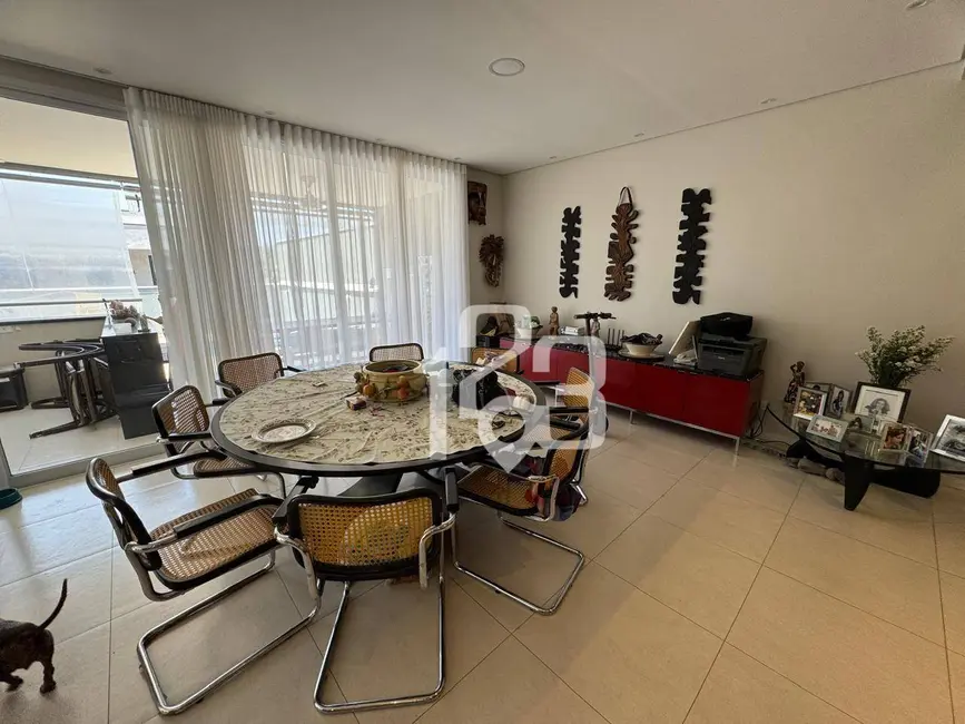 Casa de Condomínio com 3 quartos à venda, 330m2 em Braganca Paulista - SP - imagem 4 Foto 4 de Casa de Condomínio com 3 quartos à venda, 330m2 em Braganca Paulista - SP