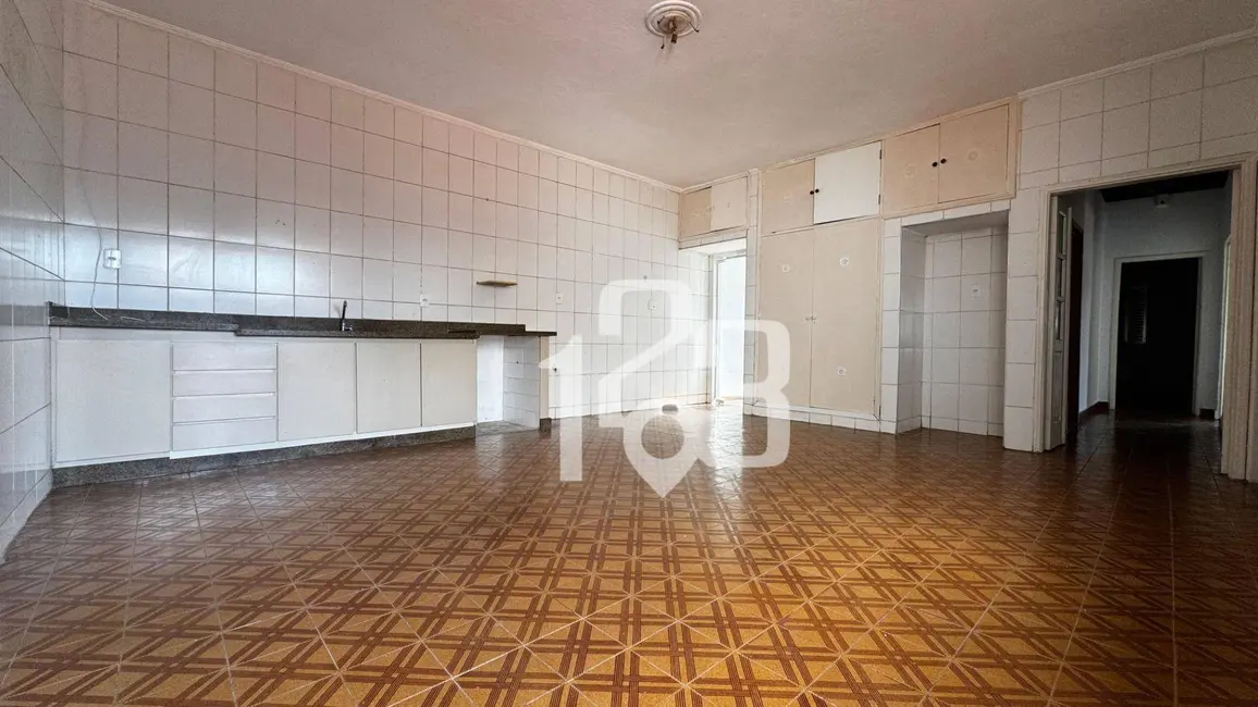 Foto 4 de Casa com 4 quartos à venda e para alugar, 292m2 em Centro, Braganca Paulista - SP