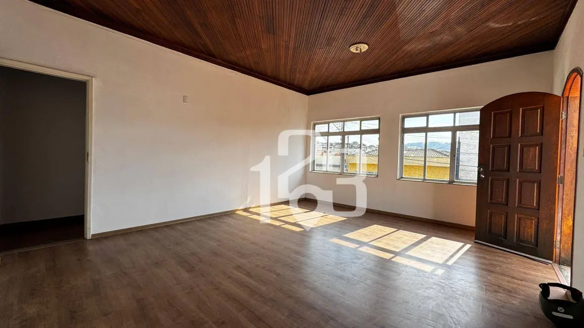 Foto 2 de Casa com 4 quartos à venda e para alugar, 292m2 em Centro, Braganca Paulista - SP