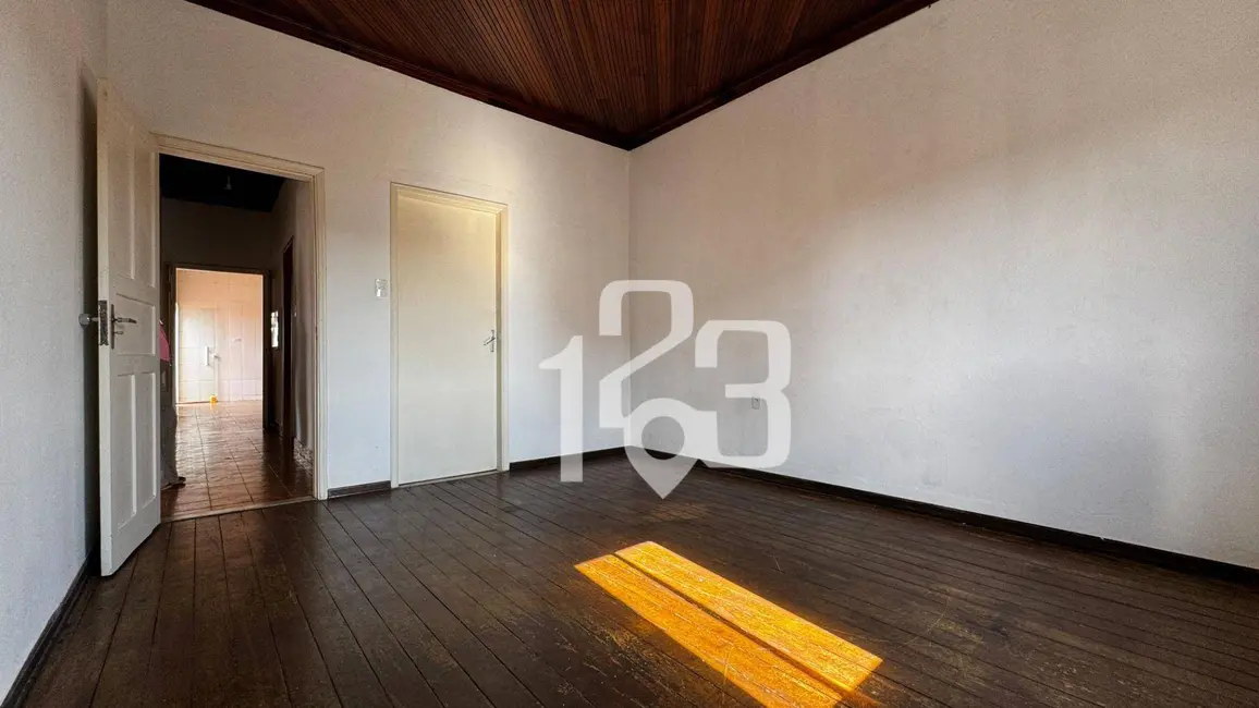 Foto 6 de Casa com 4 quartos à venda e para alugar, 292m2 em Centro, Braganca Paulista - SP