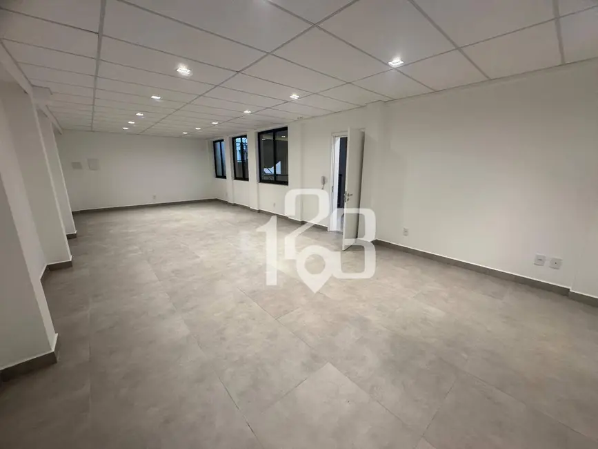 Foto 2 de Sala Comercial para alugar, 64m2 em Jardim do Lago, Braganca Paulista - SP