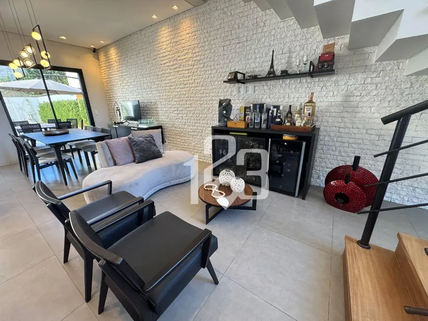 Casa de Condomínio com 3 quartos à venda, 451m2 em Condomínio Residencial Fazenda Santa Helena, Braganca Paulista - SP - imagem 4 Foto 4 de Casa de Condomínio com 3 quartos à venda, 451m2 em Condomínio Residencial Fazenda Santa Helena, Braganca Paulista - SP