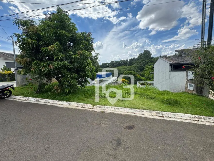 Foto 1 de Terreno / Lote à venda, 600m2 em Braganca Paulista - SP