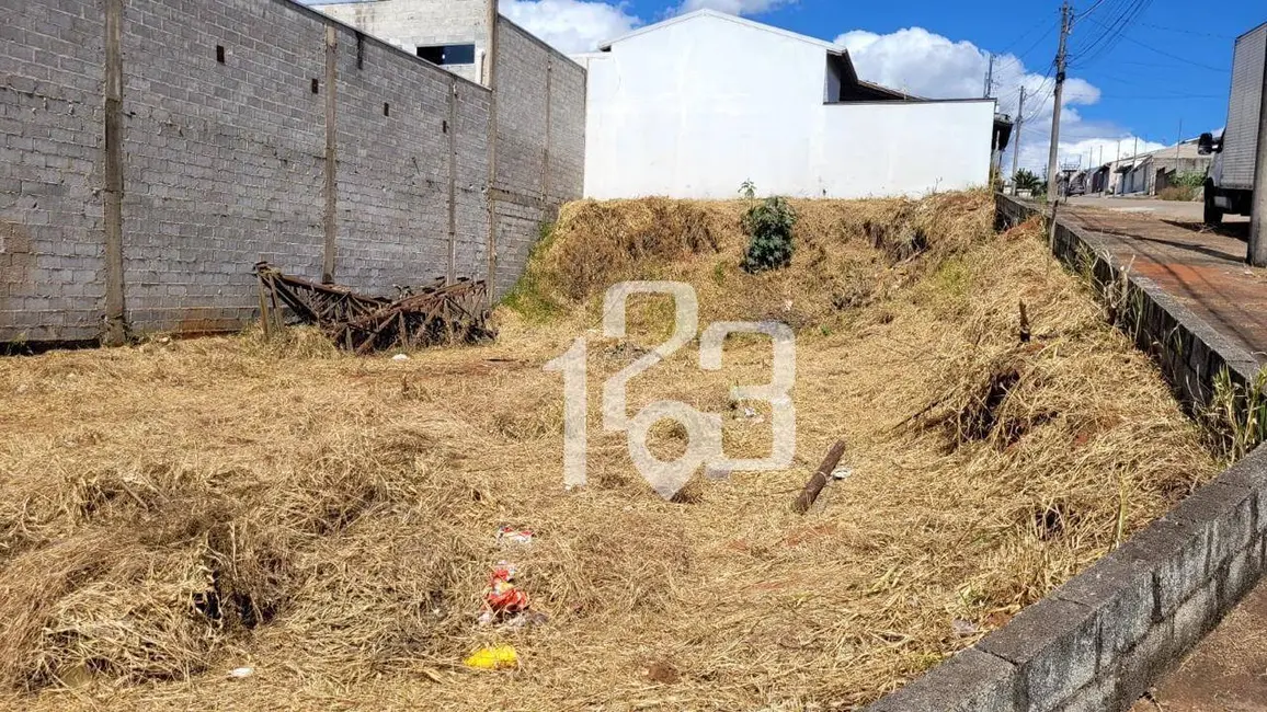 Foto 1 de Terreno / Lote à venda, 384m2 em Jardim Vista Alegre, Braganca Paulista - SP