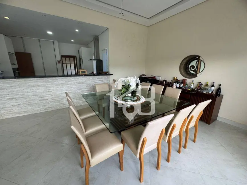 Foto 4 de Casa de Condomínio com 3 quartos à venda e para alugar, 1000m2 em Braganca Paulista - SP