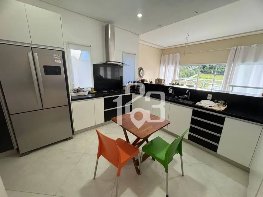 Foto 9 de Casa de Condomínio com 3 quartos à venda e para alugar, 1000m2 em Braganca Paulista - SP