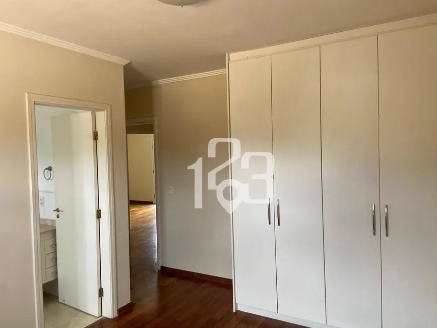 Foto 9 de Casa de Condomínio com 3 quartos para alugar, 360m2 em Braganca Paulista - SP