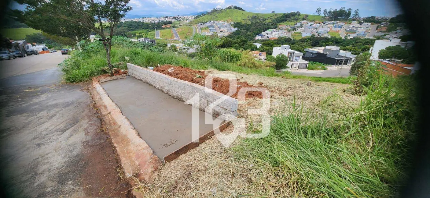 Foto 5 de Terreno / Lote à venda, 197m2 em Braganca Paulista - SP