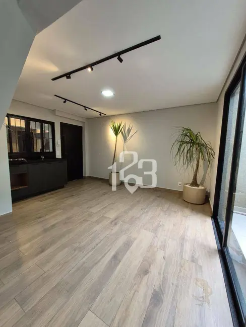 Foto 3 de Apartamento com 1 quarto para alugar, 32m2 em Vila Mota, Braganca Paulista - SP