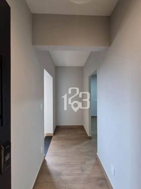 Foto 4 de Apartamento com 1 quarto para alugar, 26m2 em Vila Mota, Braganca Paulista - SP