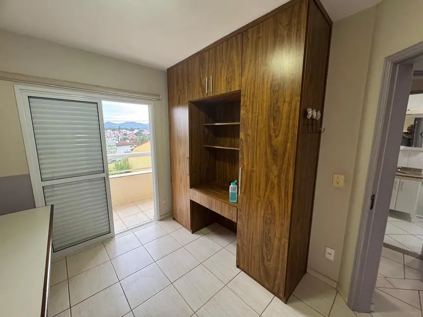 Foto 9 de Apartamento com 2 quartos para alugar, 90m2 em Jardim do Lago, Braganca Paulista - SP