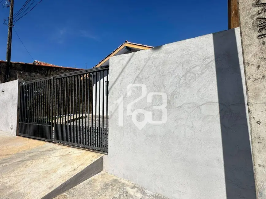 Casa com 2 quartos à venda, 200m2 em Braganca Paulista - SP - imagem 2 Foto 2 de Casa com 2 quartos à venda, 200m2 em Braganca Paulista - SP
