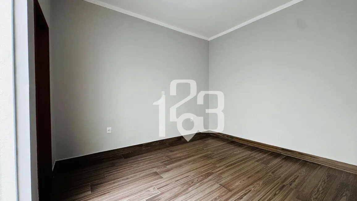 Foto 5 de Casa de Condomínio com 3 quartos à venda, 140m2 em Residencial Piemonte, Braganca Paulista - SP