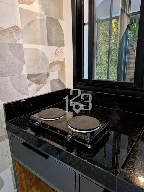 Foto 4 de Kitnet com 1 quarto para alugar, 26m2 em Vila Mota, Braganca Paulista - SP