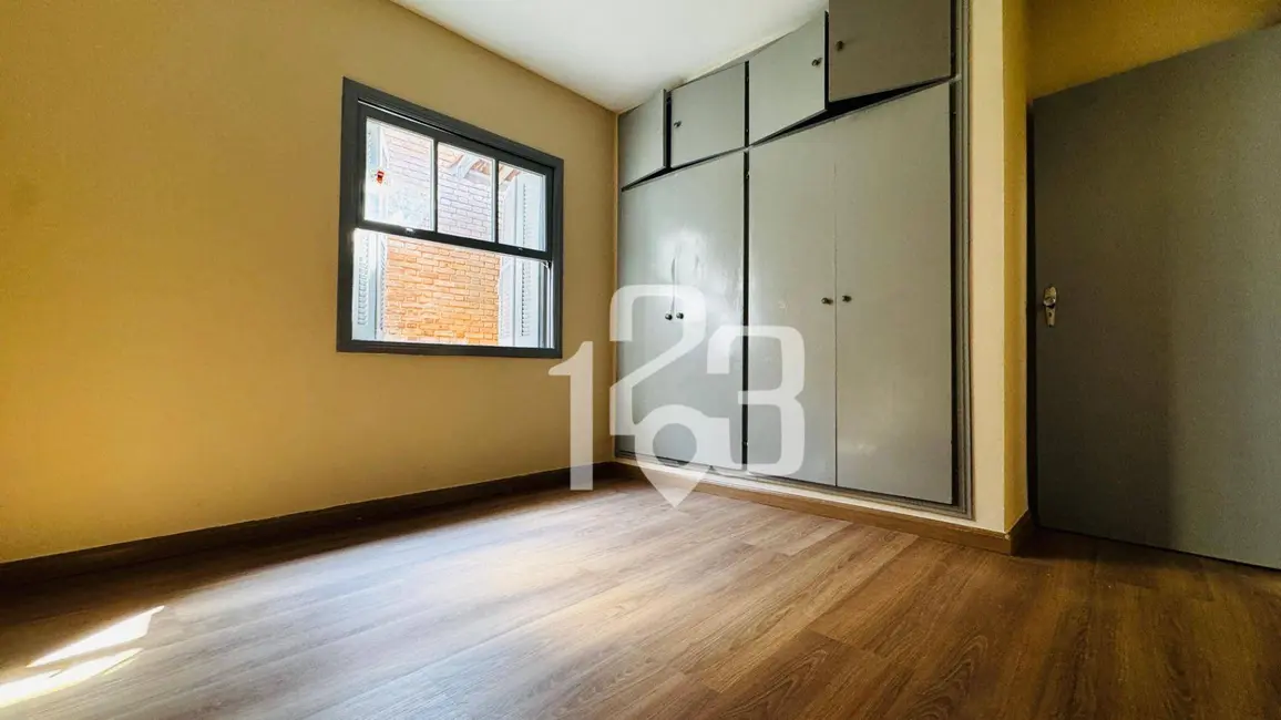 Foto 4 de Casa com 3 quartos para alugar, 250m2 em Braganca Paulista - SP