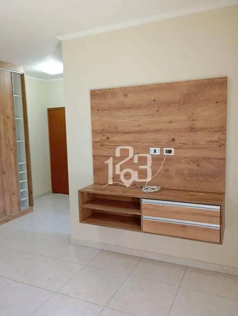 Casa de Condomínio com 3 quartos à venda, 300m2 em Braganca Paulista - SP - imagem 4 Foto 4 de Casa de Condomínio com 3 quartos à venda, 300m2 em Braganca Paulista - SP