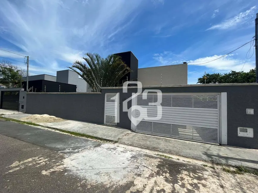 Casa de Condomínio com 3 quartos à venda, 300m2 em Braganca Paulista - SP - imagem 1 Foto 1 de Casa de Condomínio com 3 quartos à venda, 300m2 em Braganca Paulista - SP