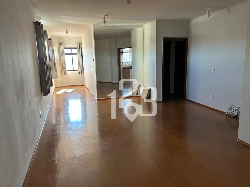 Apartamento com 3 quartos para alugar, 180m2 em Centro, Braganca Paulista - SP - imagem 2 Foto 2 de Apartamento com 3 quartos para alugar, 180m2 em Centro, Braganca Paulista - SP