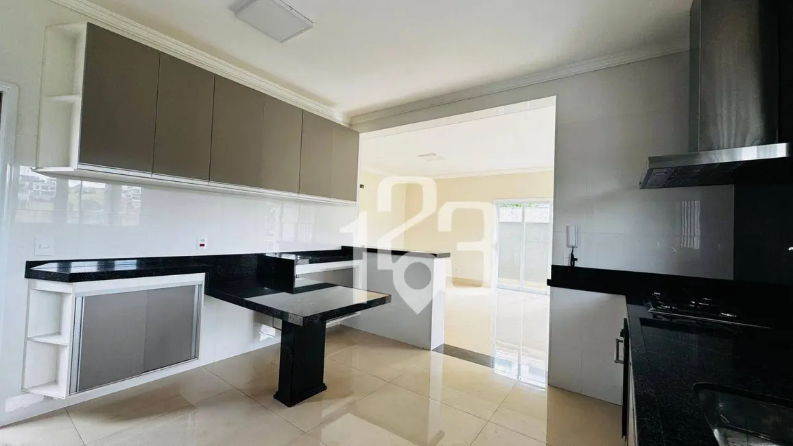 Casa de Condomínio com 4 quartos para alugar, 500m2 em Condomínio Vale das Águas, Braganca Paulista - SP - imagem 2 Foto 2 de Casa de Condomínio com 4 quartos para alugar, 500m2 em Condomínio Vale das Águas, Braganca Paulista - SP