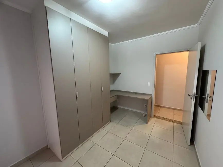 Apartamento com 2 quartos para alugar, 70m2 em Jardim do Lago, Braganca Paulista - SP - imagem 7 Foto 7 de Apartamento com 2 quartos para alugar, 70m2 em Jardim do Lago, Braganca Paulista - SP