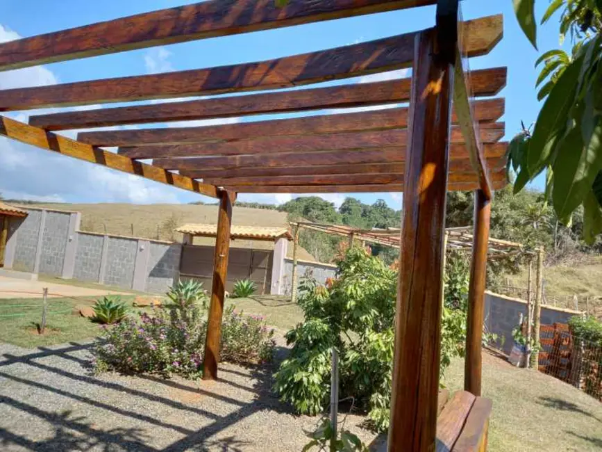 Foto 3 de Chácara com 2 quartos à venda, 300m2 em Botelhos - MG