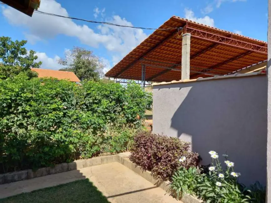 Foto 9 de Chácara com 2 quartos à venda, 300m2 em Botelhos - MG