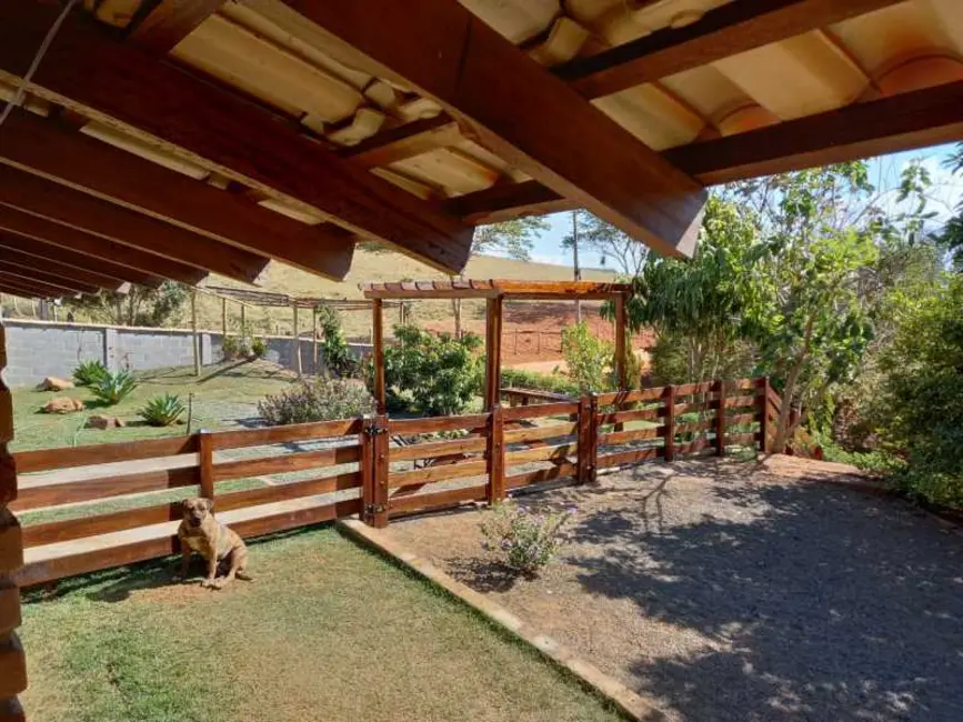 Foto 4 de Chácara com 2 quartos à venda, 300m2 em Botelhos - MG