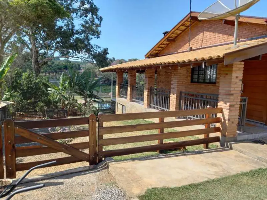 Foto 5 de Chácara com 2 quartos à venda, 300m2 em Botelhos - MG