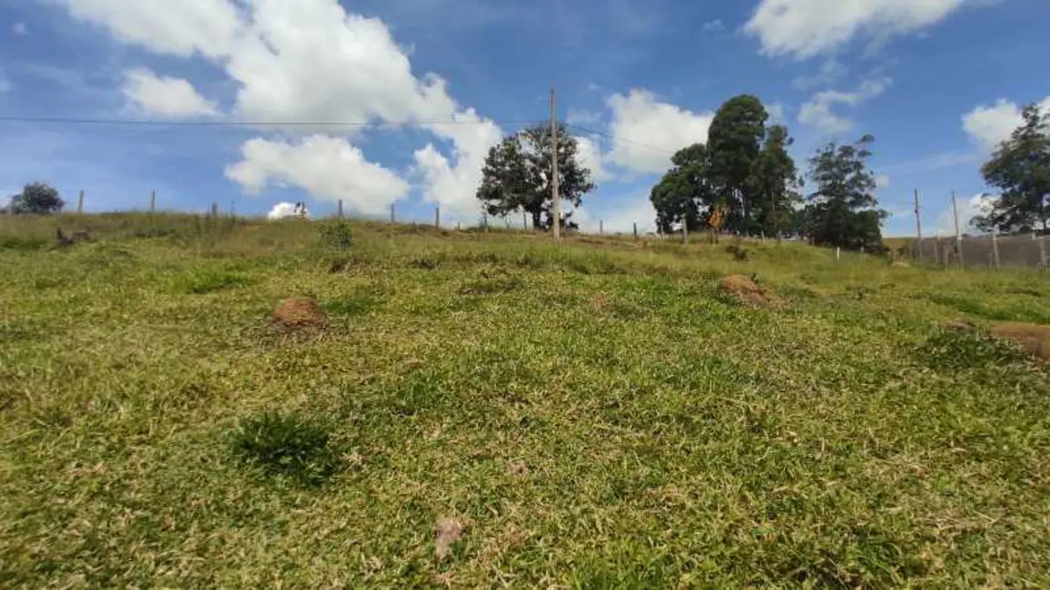 Foto 1 de Sítio / Rancho à venda em Divinolandia - SP