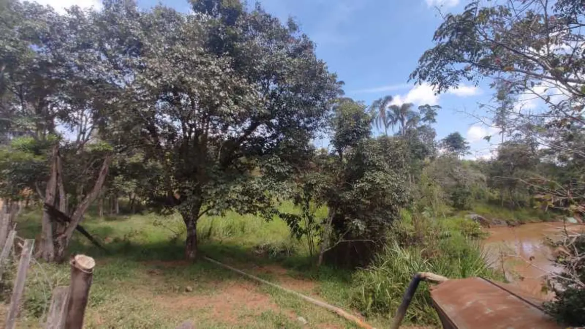 Foto 24 de Sítio / Rancho à venda em Divinolandia - SP