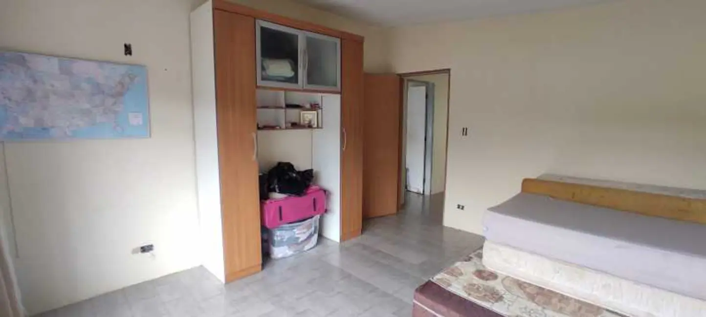 Casa com 3 quartos à venda, 200m2 em Pocos De Caldas - MG - imagem 5 Foto 5 de Casa com 3 quartos à venda, 200m2 em Pocos De Caldas - MG