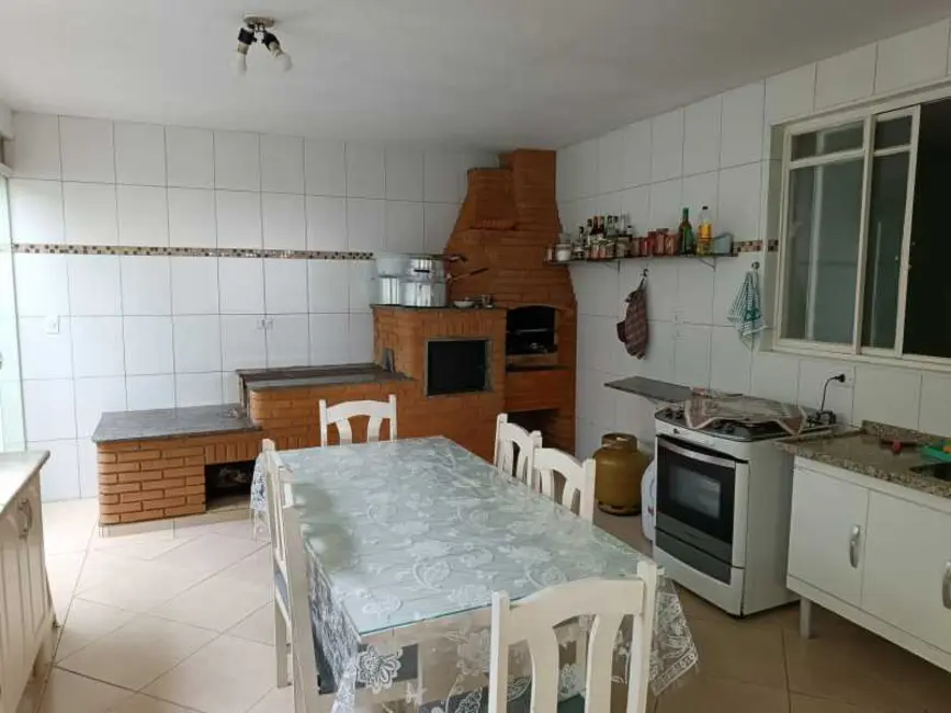 Casa com 4 quartos à venda, 278m2 em Pocos De Caldas - MG - imagem 5 Foto 5 de Casa com 4 quartos à venda, 278m2 em Pocos De Caldas - MG