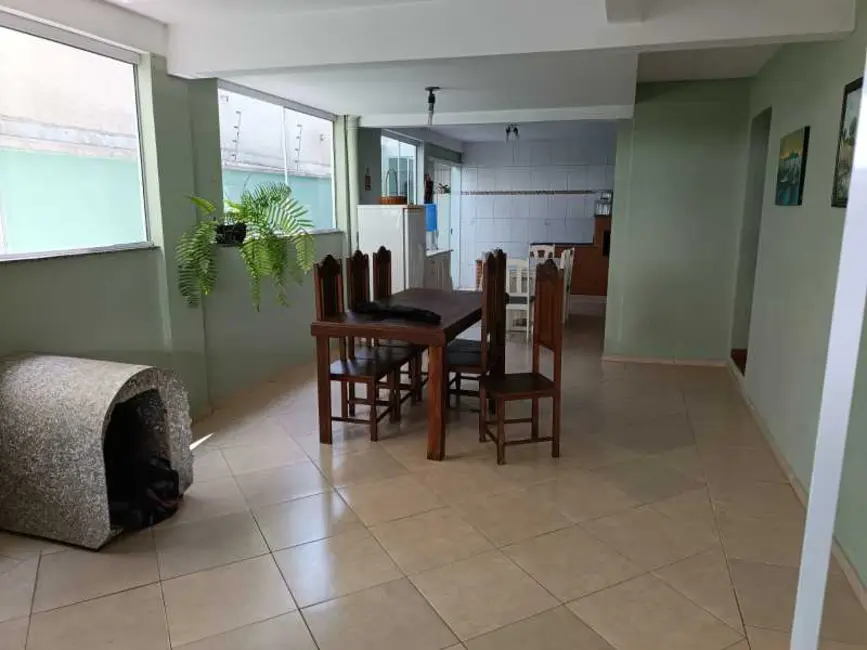 Casa com 4 quartos à venda, 278m2 em Pocos De Caldas - MG - imagem 4 Foto 4 de Casa com 4 quartos à venda, 278m2 em Pocos De Caldas - MG