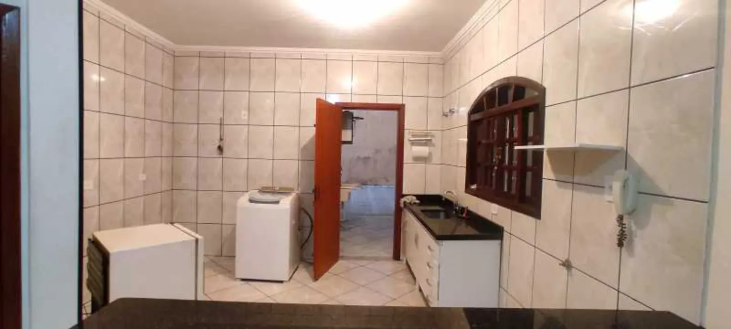 Casa com 3 quartos à venda, 147m2 em Pocos De Caldas - MG - imagem 5 Foto 5 de Casa com 3 quartos à venda, 147m2 em Pocos De Caldas - MG