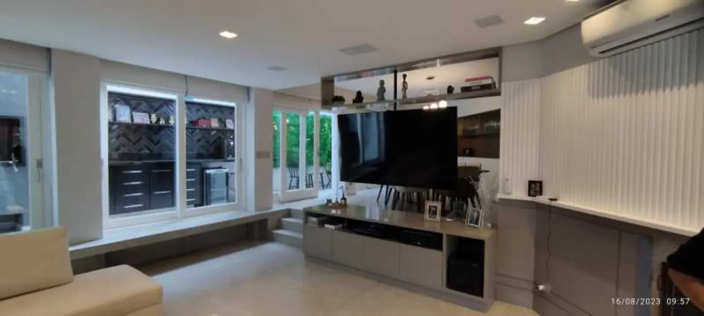 Foto 9 de Casa de Condomínio com 3 quartos à venda, 216m2 em São Paulo - SP