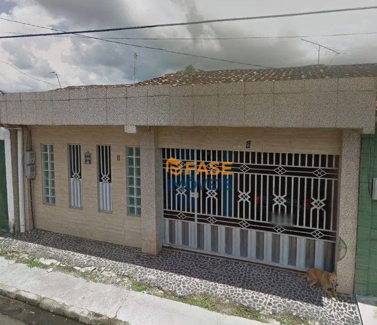 Foto 1 de Casa com 2 quartos à venda, 266m2 em Distrito Industrial, Ananindeua - PA