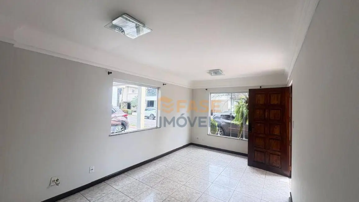 Foto 3 de Casa de Condomínio com 3 quartos à venda e para alugar, 180m2 em Parque Verde, Belem - PA