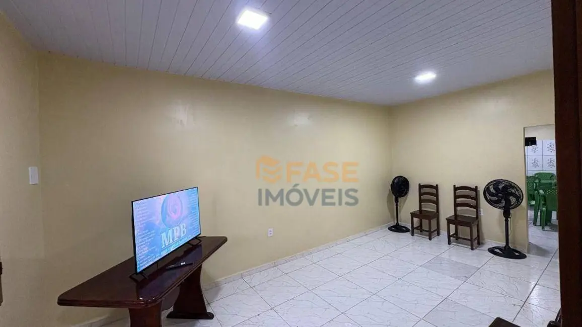 Casa com 3 quartos à venda, 216m2 em Centro, Ananindeua - PA - imagem 3 Foto 3 de Casa com 3 quartos à venda, 216m2 em Centro, Ananindeua - PA