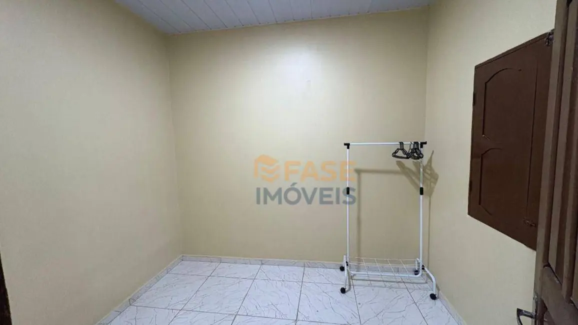 Casa com 3 quartos à venda, 216m2 em Centro, Ananindeua - PA - imagem 7 Foto 7 de Casa com 3 quartos à venda, 216m2 em Centro, Ananindeua - PA