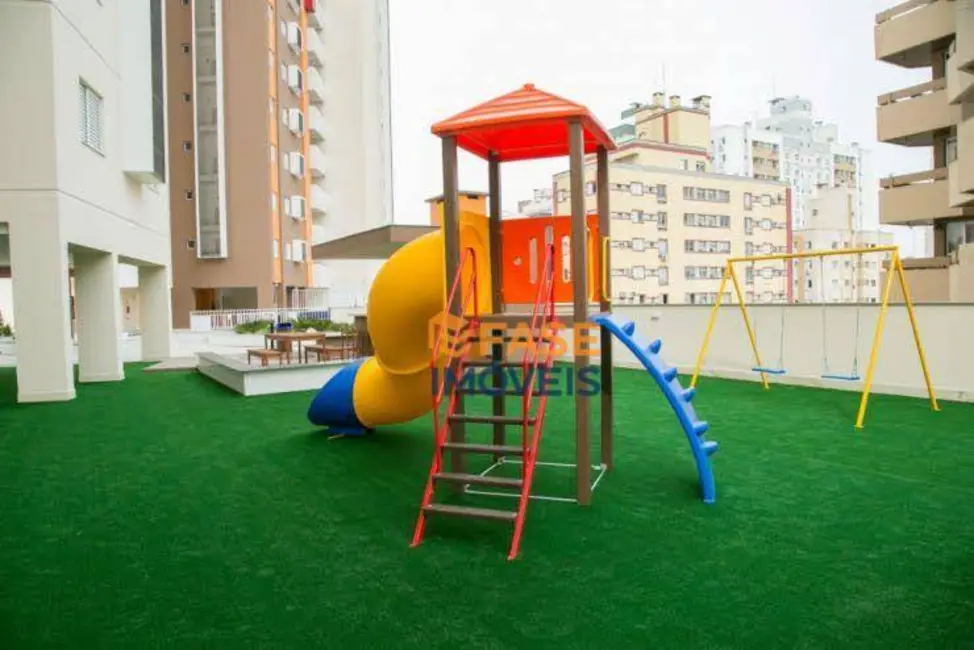 Foto 4 de Apartamento com 3 quartos à venda, 94m2 em Centro, Criciuma - SC