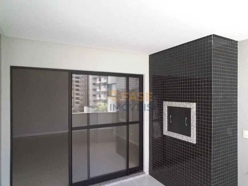 Foto 9 de Apartamento com 3 quartos à venda, 133m2 em Centro, Criciuma - SC