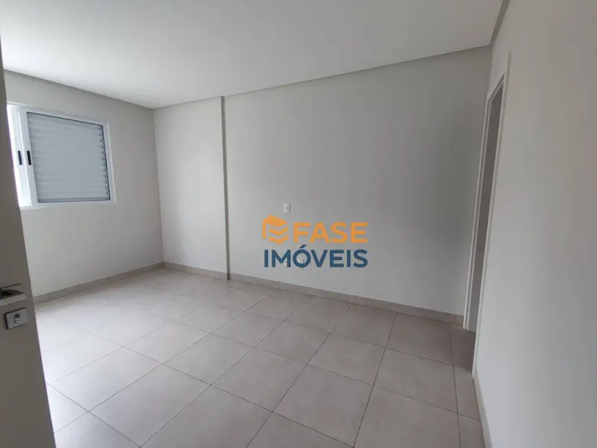Foto 7 de Apartamento com 2 quartos à venda, 227m2 em Centro, Criciuma - SC